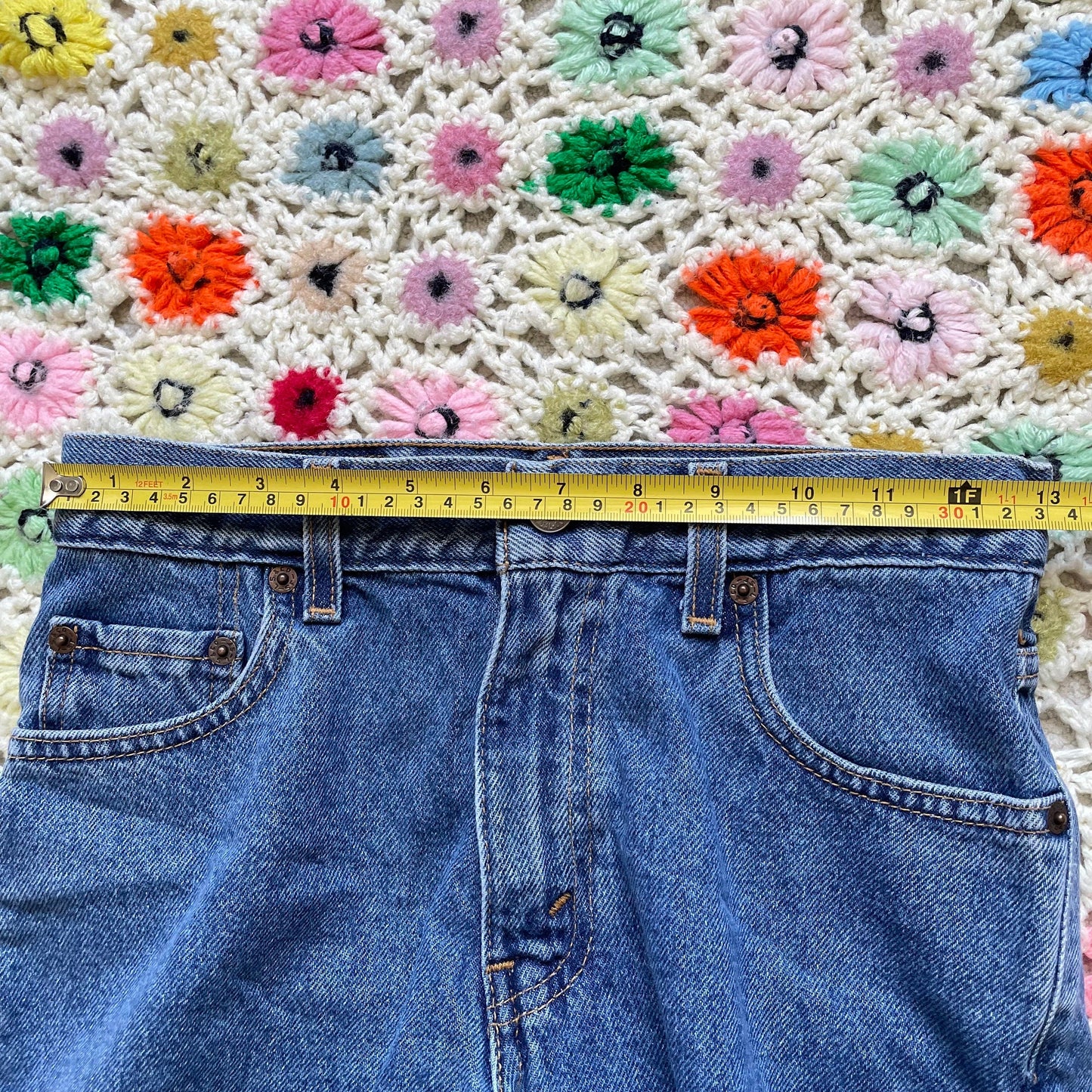 90S Y2K Kids Youth Adult XXS Vintage Levi’S 550 Relaxed Fit Denim Shorts Jorts / Regular 14 W24 W25 W26 W27 /